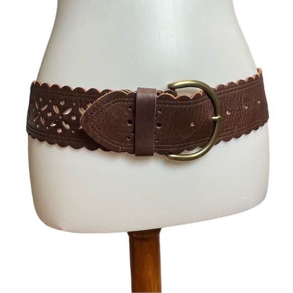 Beautiful Leather Belt with Laser Cut Pattern - Picture 9 of 9